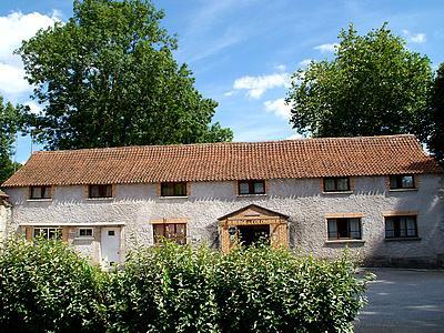 Logis - Auberge Du Colombier Guines Экстерьер фото